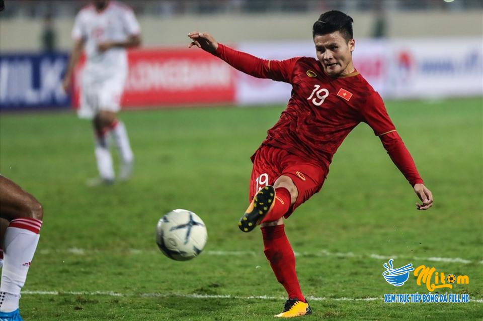 Quang Hải chỉ cao 1,68m, là một trong những cầu thủ thấp nhất ở đội tuyển Việt Nam