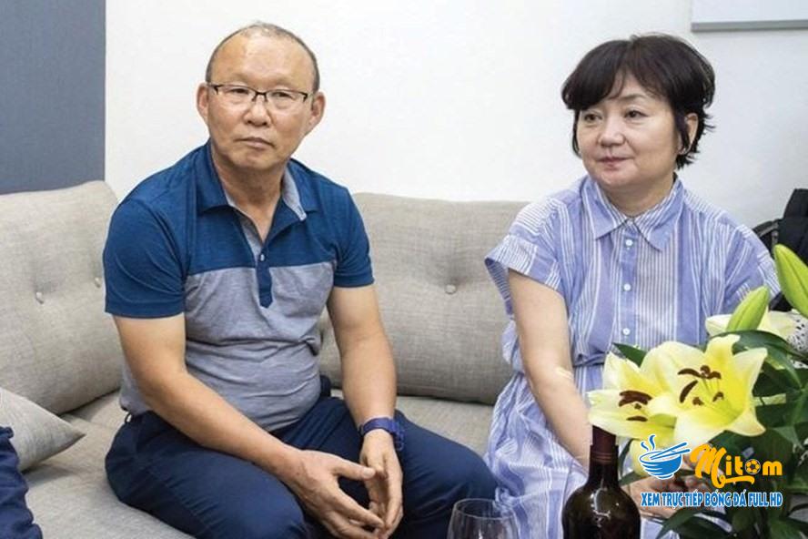 Tại sao nói gia đình là hậu phương vững chắc của huấn luyện viên Park Hang-seo